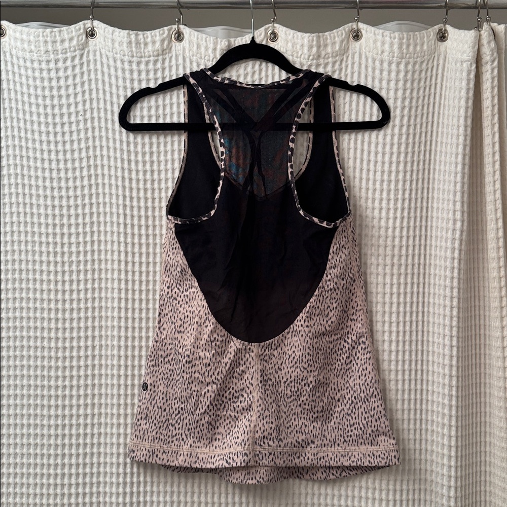 Lululemon Workout Top - Picture 2 of 4